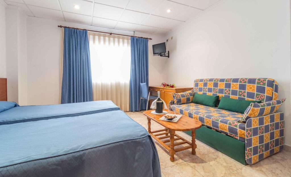 Hotel Reig Pego Esterno foto